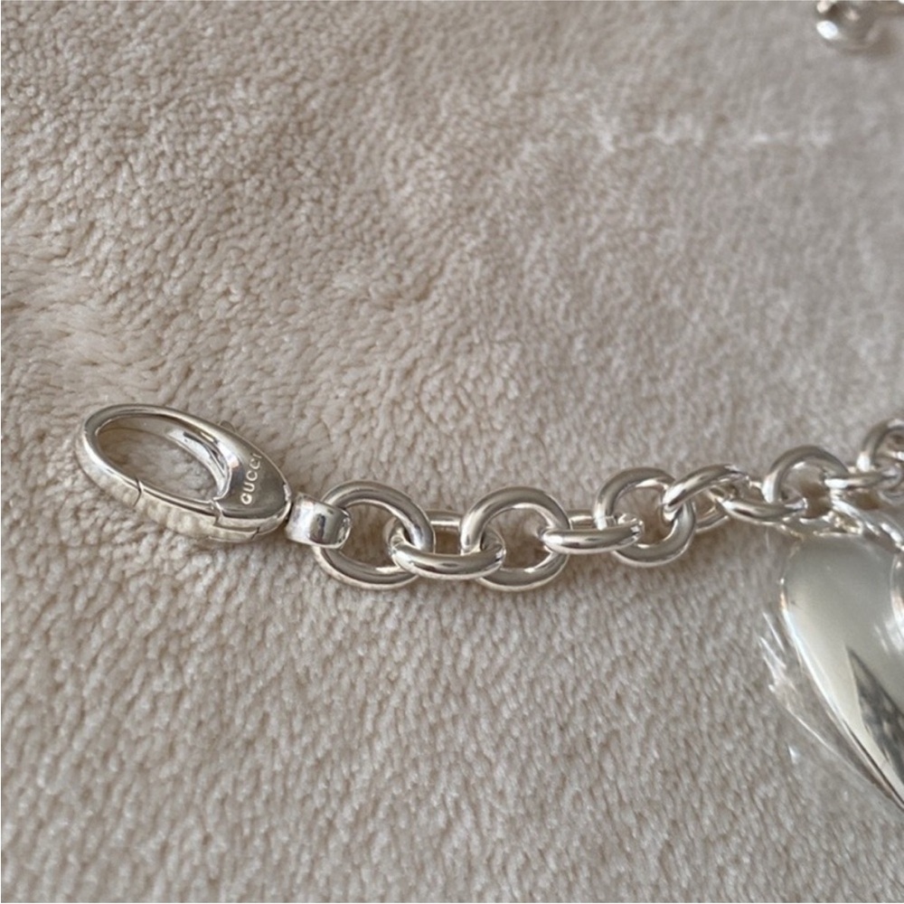 New no box size 18 Gucci Charlotte G Cutout Heart 925 St Silver Charm Bracelet - Picture 3 of 7